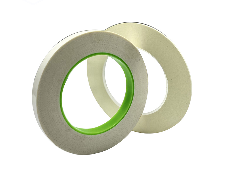 Non-woven tape for retaining wall